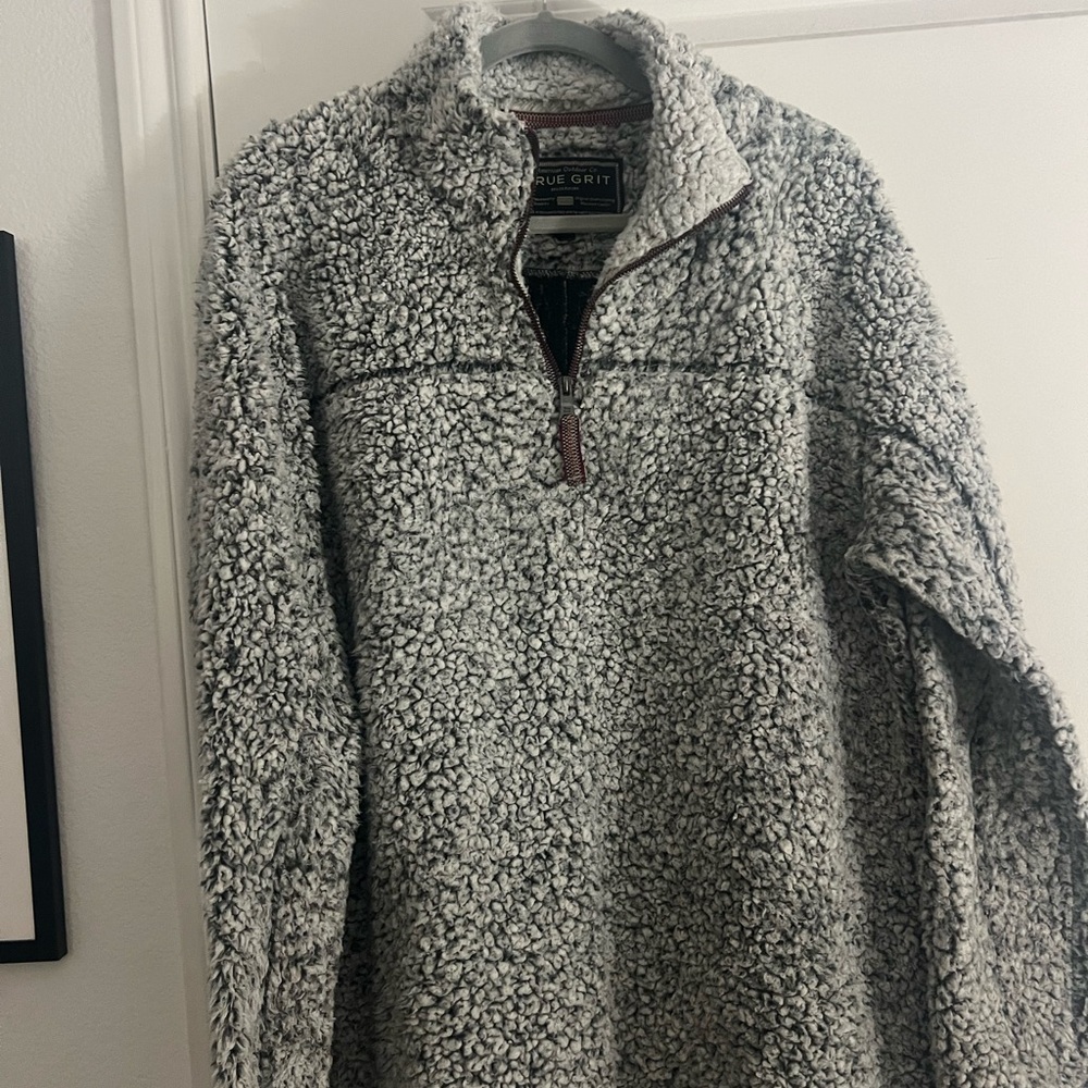 True Grit Sherpa Size XL
